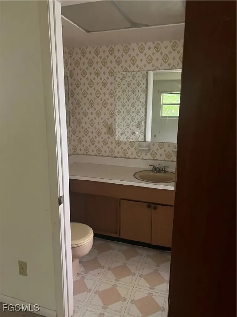 198 Joel Boulevard Lehigh Acres FL 33936