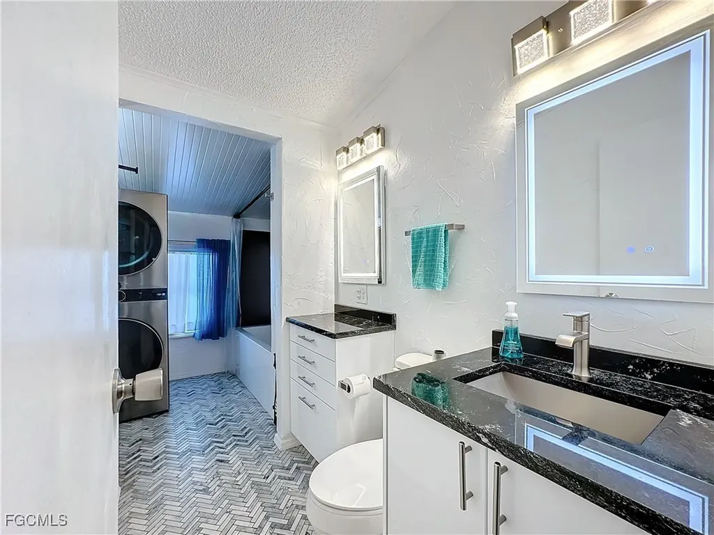 11561 Valleyview Drive Fort Myers FL 33908