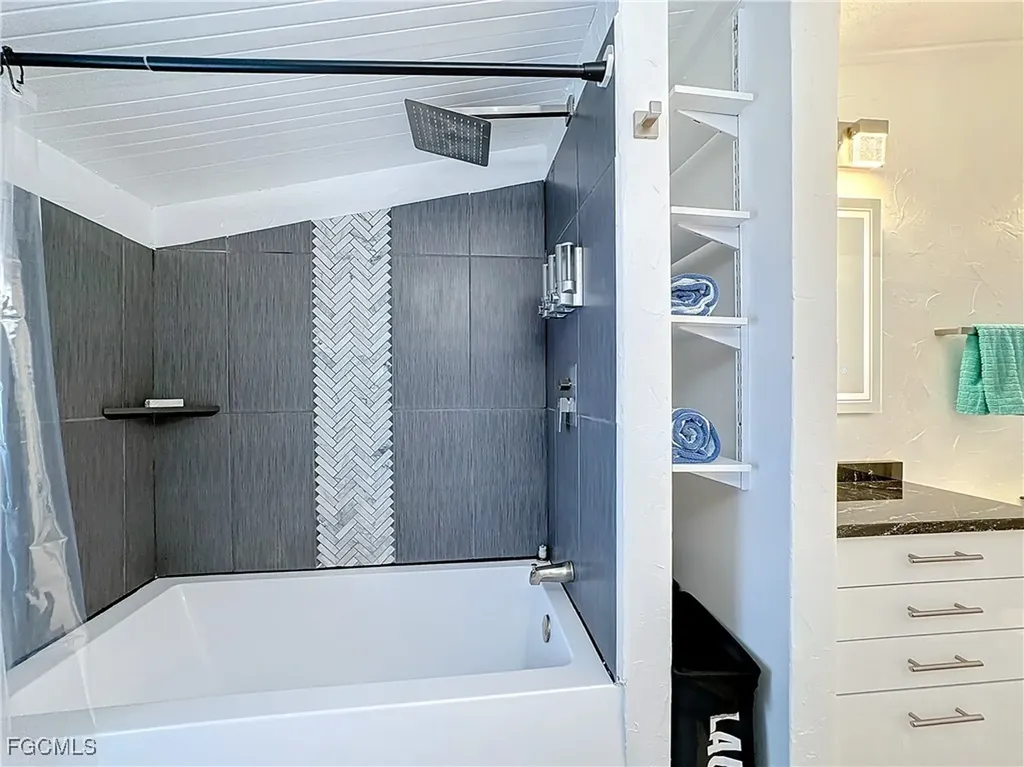 11561 Valleyview Drive Fort Myers FL 33908