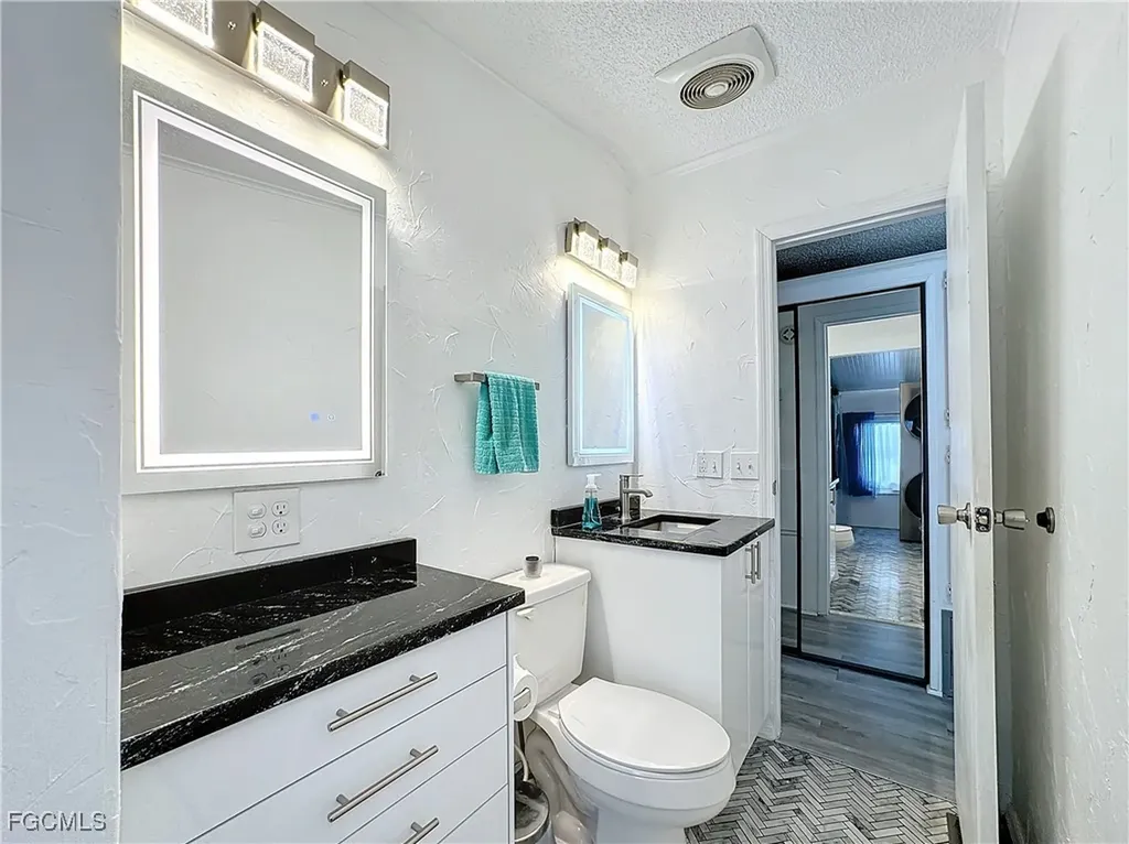 11561 Valleyview Drive Fort Myers FL 33908