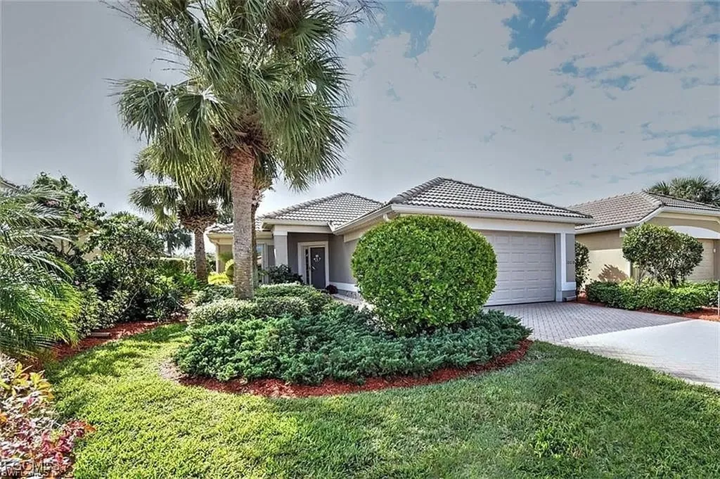 10018 Oakhurst Way Fort Myers FL 33913