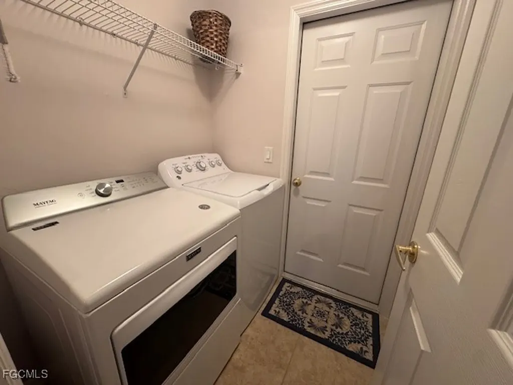 10018 Oakhurst Way Fort Myers FL 33913