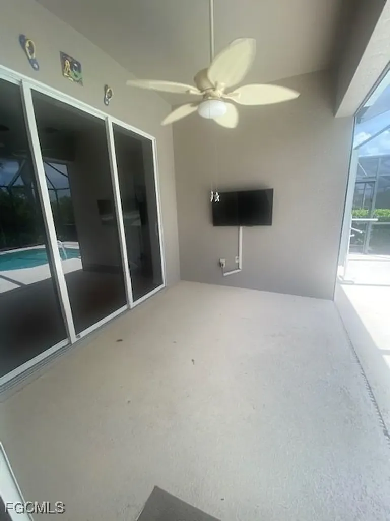 10018 Oakhurst Way Fort Myers FL 33913