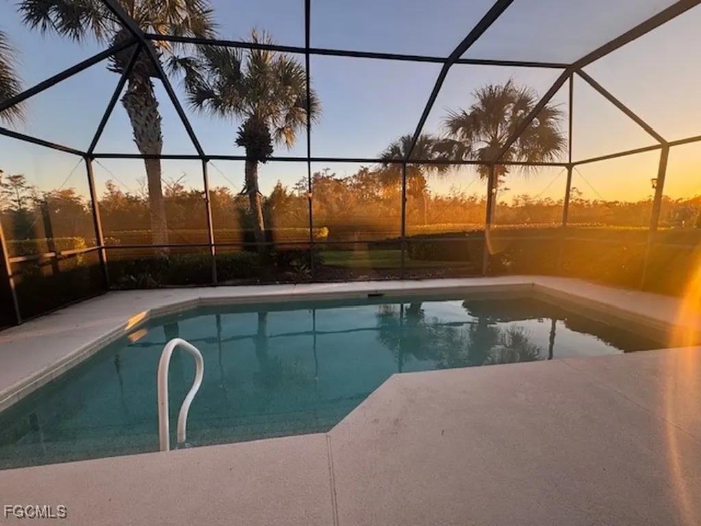 10018 Oakhurst Way Fort Myers FL 33913
