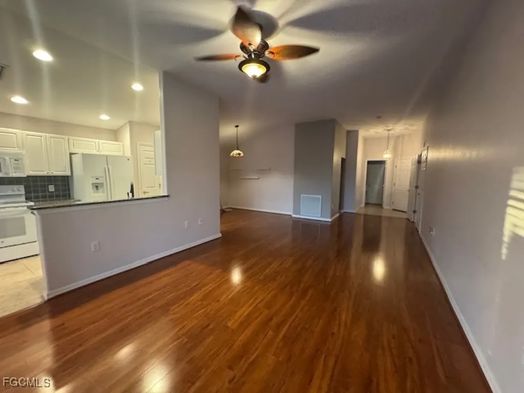 10018 Oakhurst Way Fort Myers FL 33913