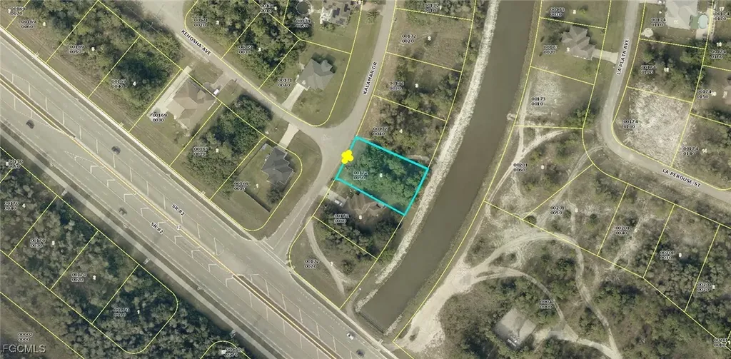 741 Kalamar Drive Lehigh Acres FL 33974