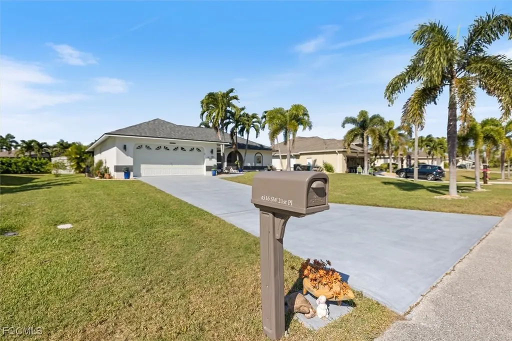 4516 SW 21st Place Cape Coral FL 33914