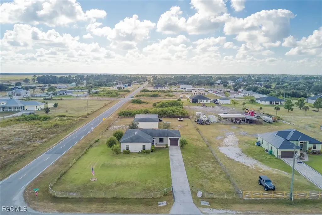 7717 16th Terrace Labelle FL 33935