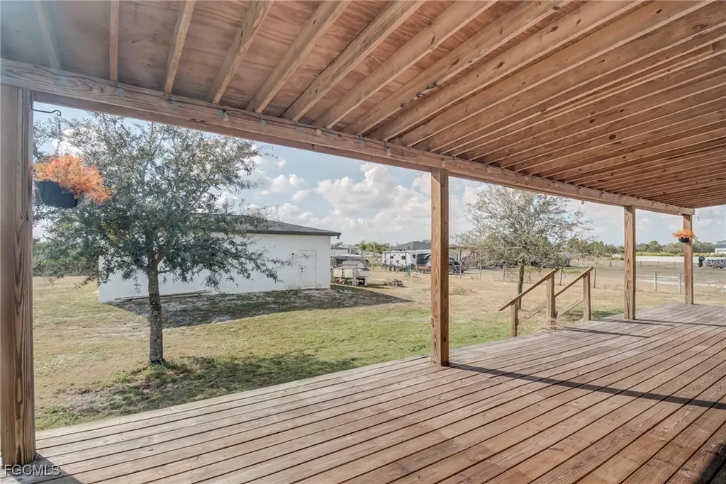 7717 16th Terrace Labelle FL 33935