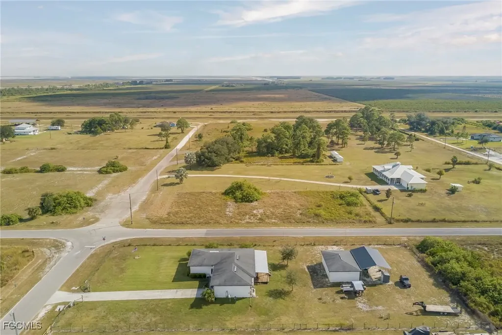 7717 16th Terrace Labelle FL 33935