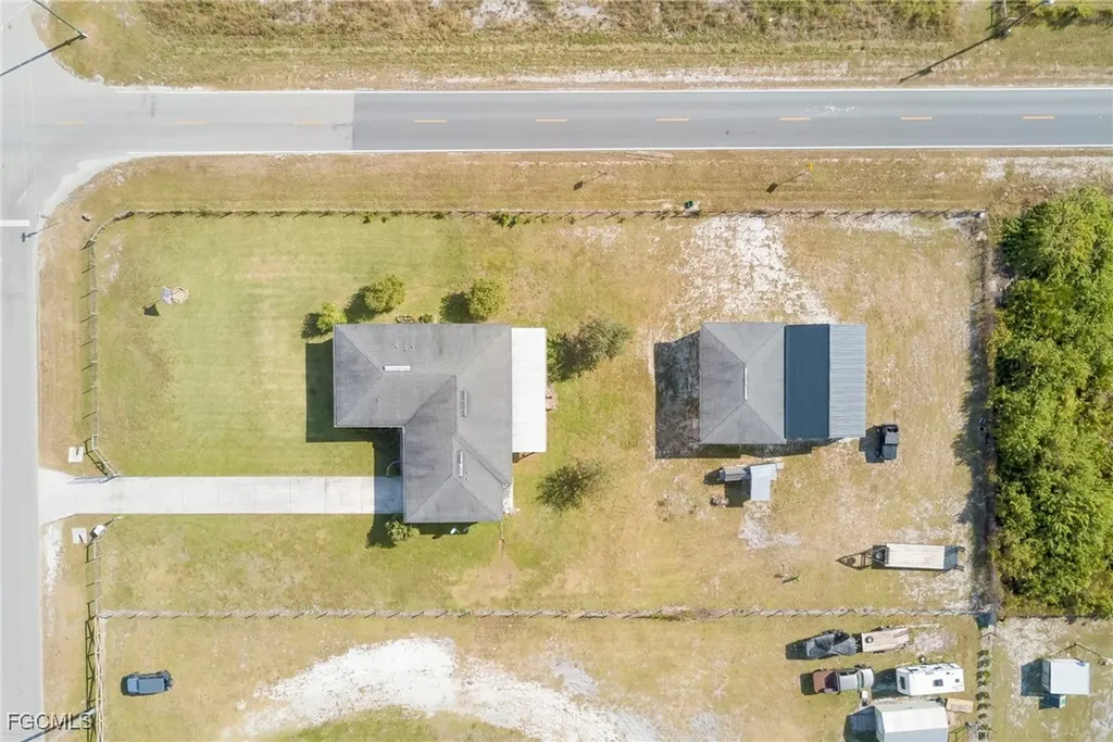 7717 16th Terrace Labelle FL 33935