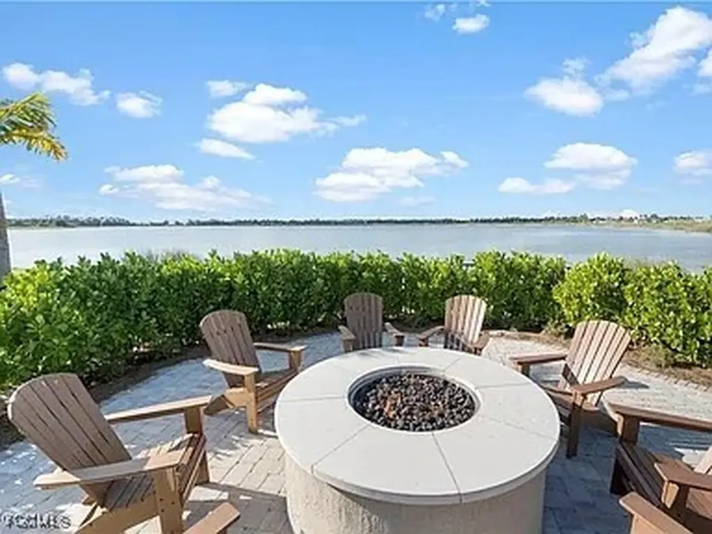 42211 Edgewater Drive Punta Gorda FL 33982