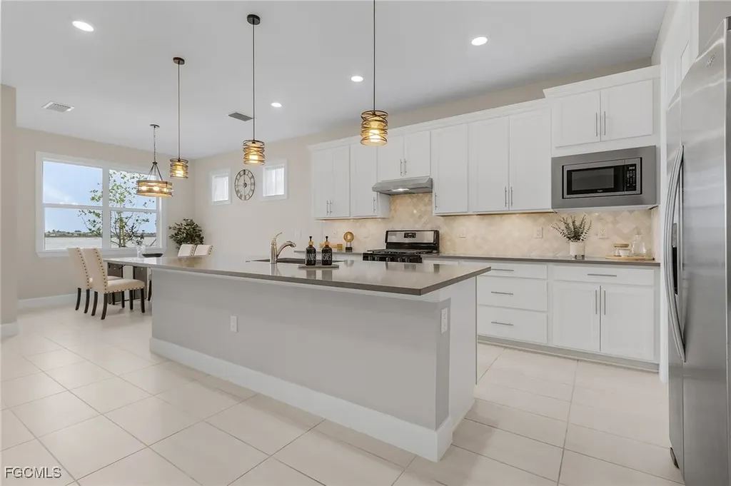 42211 Edgewater Drive Punta Gorda FL 33982