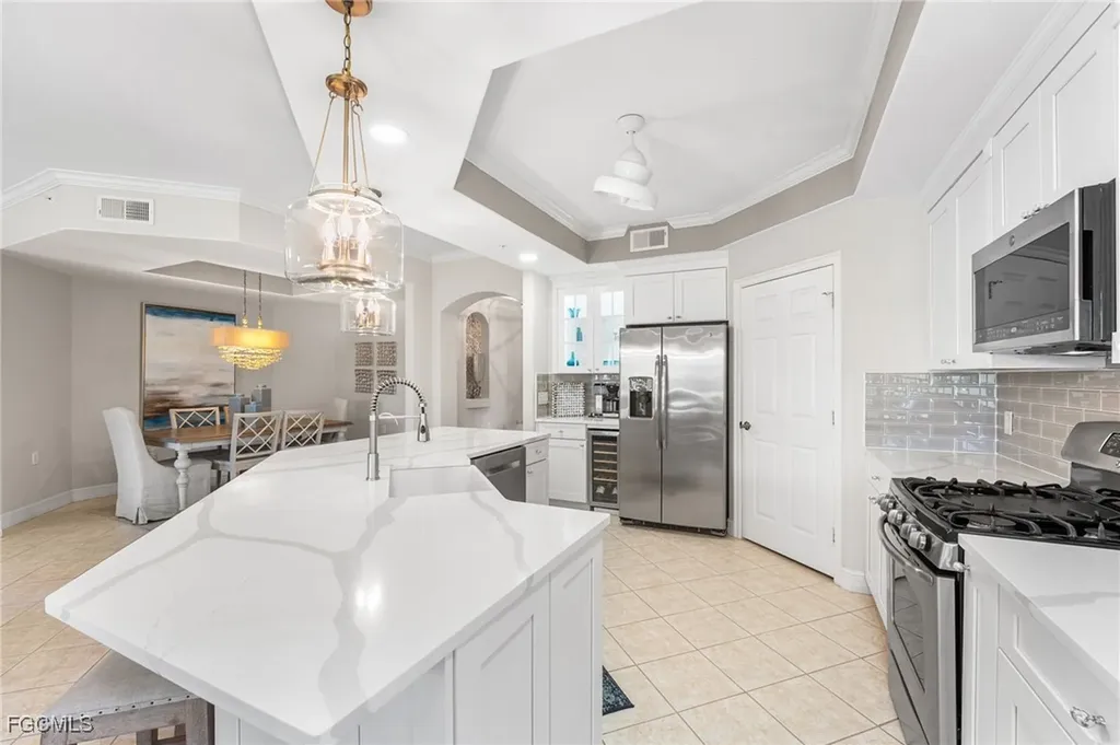 11060 Harbour Yacht Court Fort Myers FL 33908