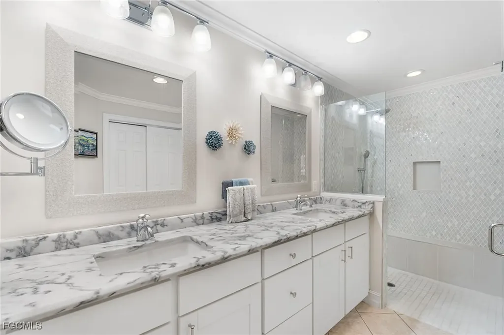 11060 Harbour Yacht Court Fort Myers FL 33908