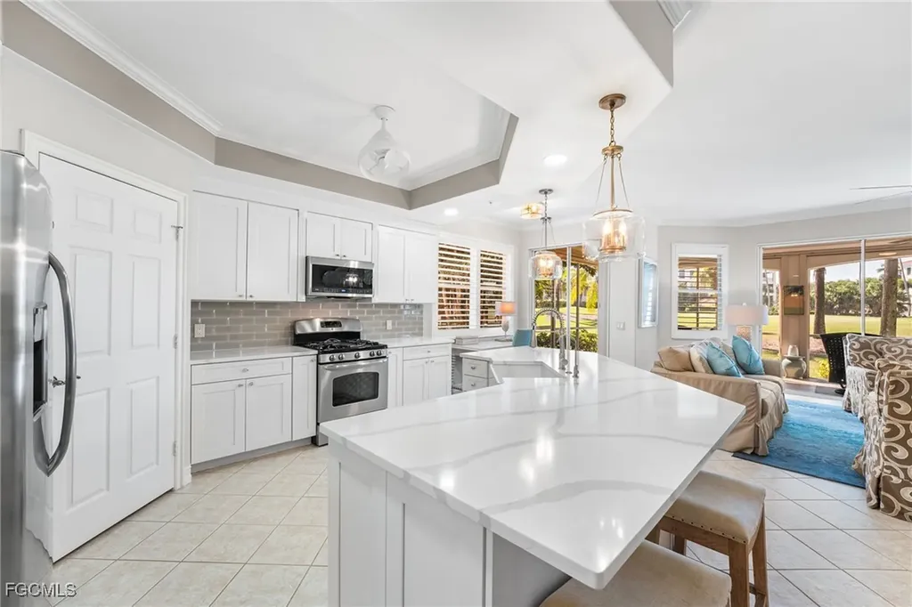 11060 Harbour Yacht Court Fort Myers FL 33908