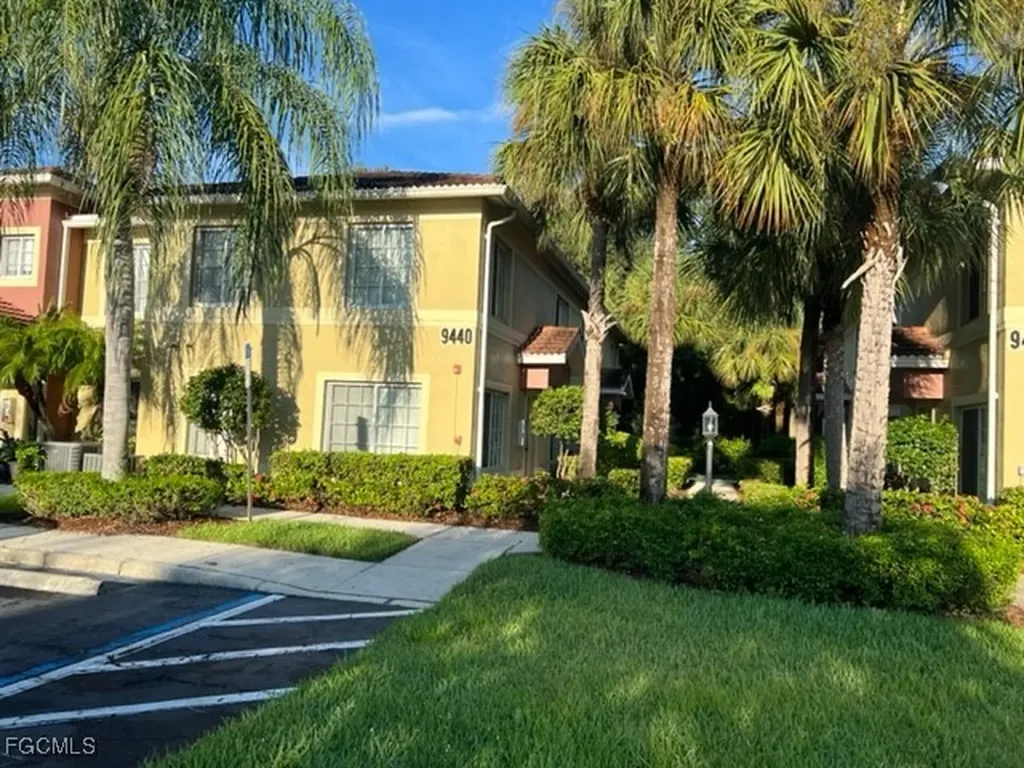 9440 Ivy Brook Run Fort Myers FL 33913