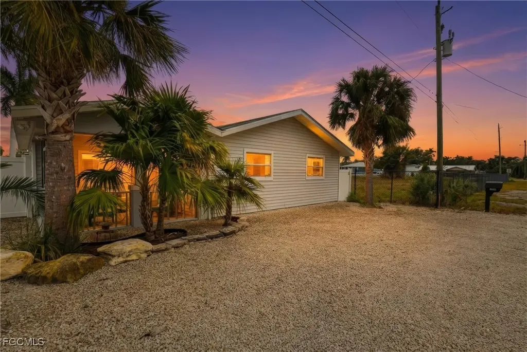 16040 Tortuga Street Bokeelia FL 33922