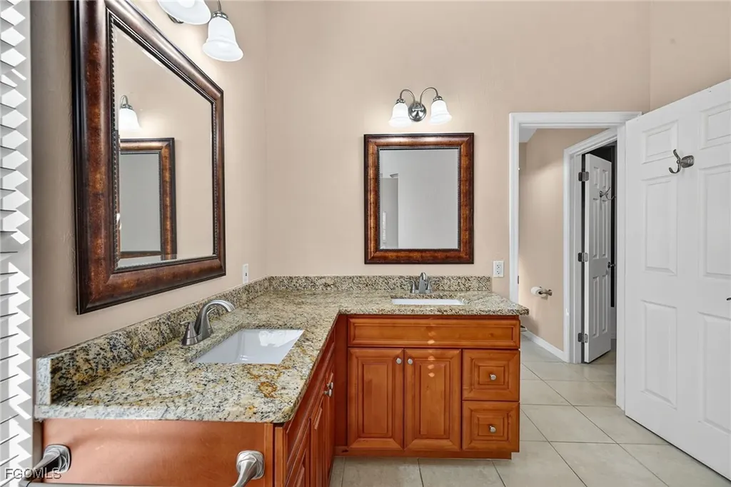 1445 Argyle Drive Fort Myers FL 33919