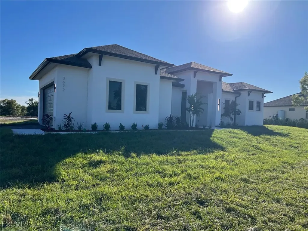 3672 68th Avenue NE Naples FL 34120