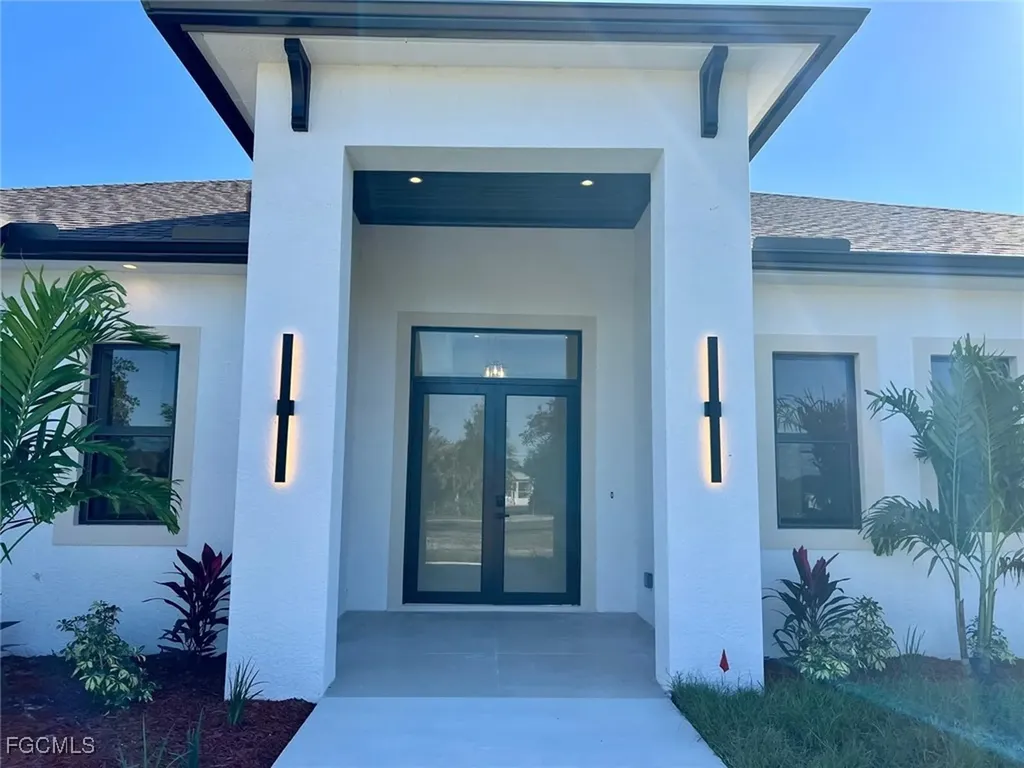 3672 68th Avenue NE Naples FL 34120
