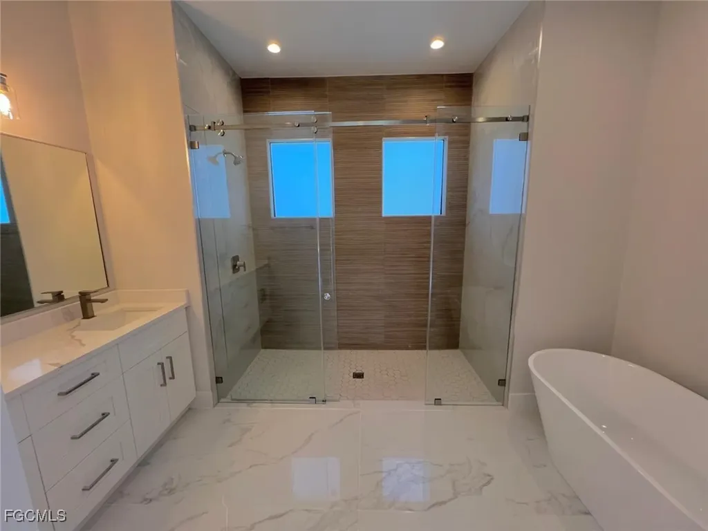 3672 68th Avenue NE Naples FL 34120