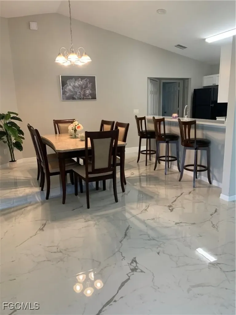 420 NE 15th Terrace Cape Coral FL 33909