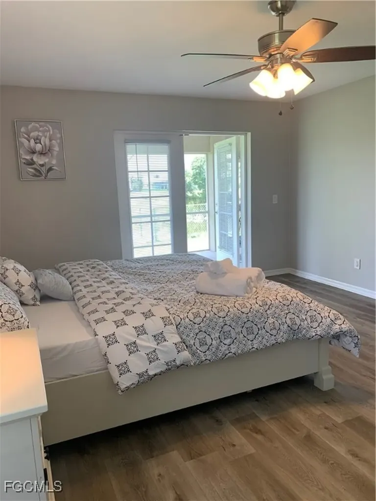 420 NE 15th Terrace Cape Coral FL 33909