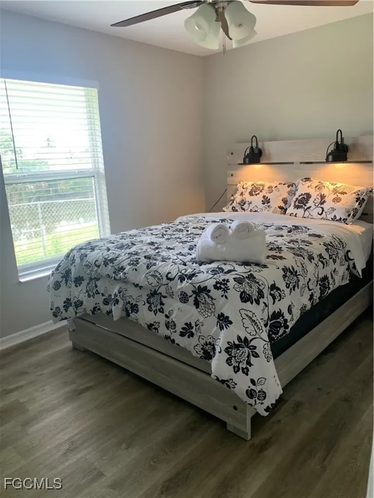 420 NE 15th Terrace Cape Coral FL 33909