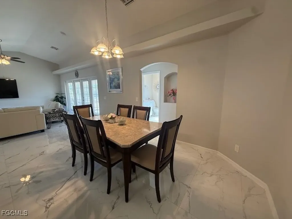 420 NE 15th Terrace Cape Coral FL 33909