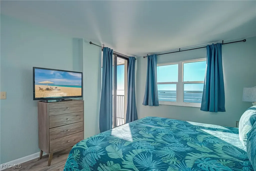 17080 Harbour Point Drive Fort Myers FL 33908