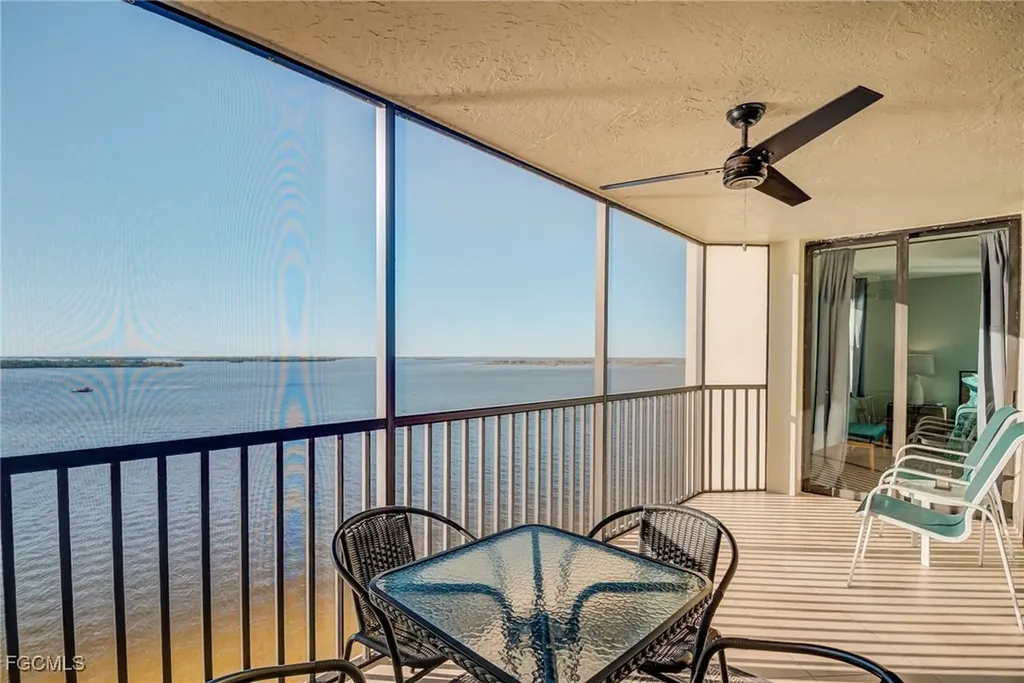 17080 Harbour Point Drive Fort Myers FL 33908