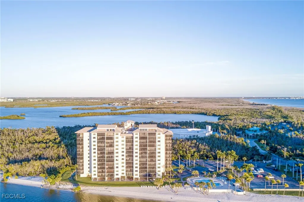17080 Harbour Point Drive Fort Myers FL 33908