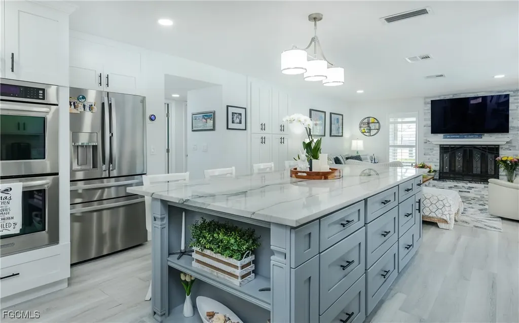 5347 Malibu Court Cape Coral FL 33904