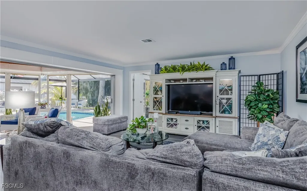 5347 Malibu Court Cape Coral FL 33904