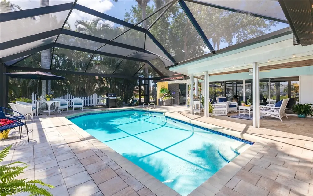 5347 Malibu Court Cape Coral FL 33904
