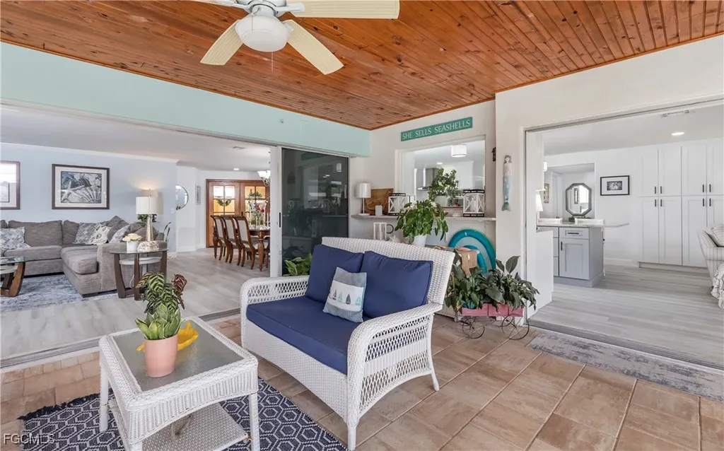 5347 Malibu Court Cape Coral FL 33904