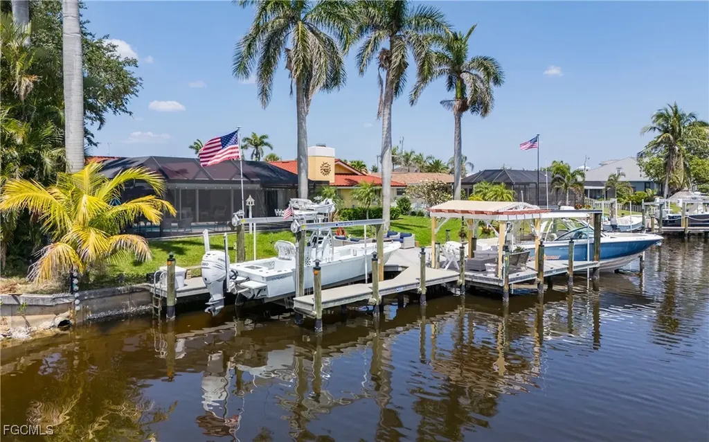 5347 Malibu Court Cape Coral FL 33904