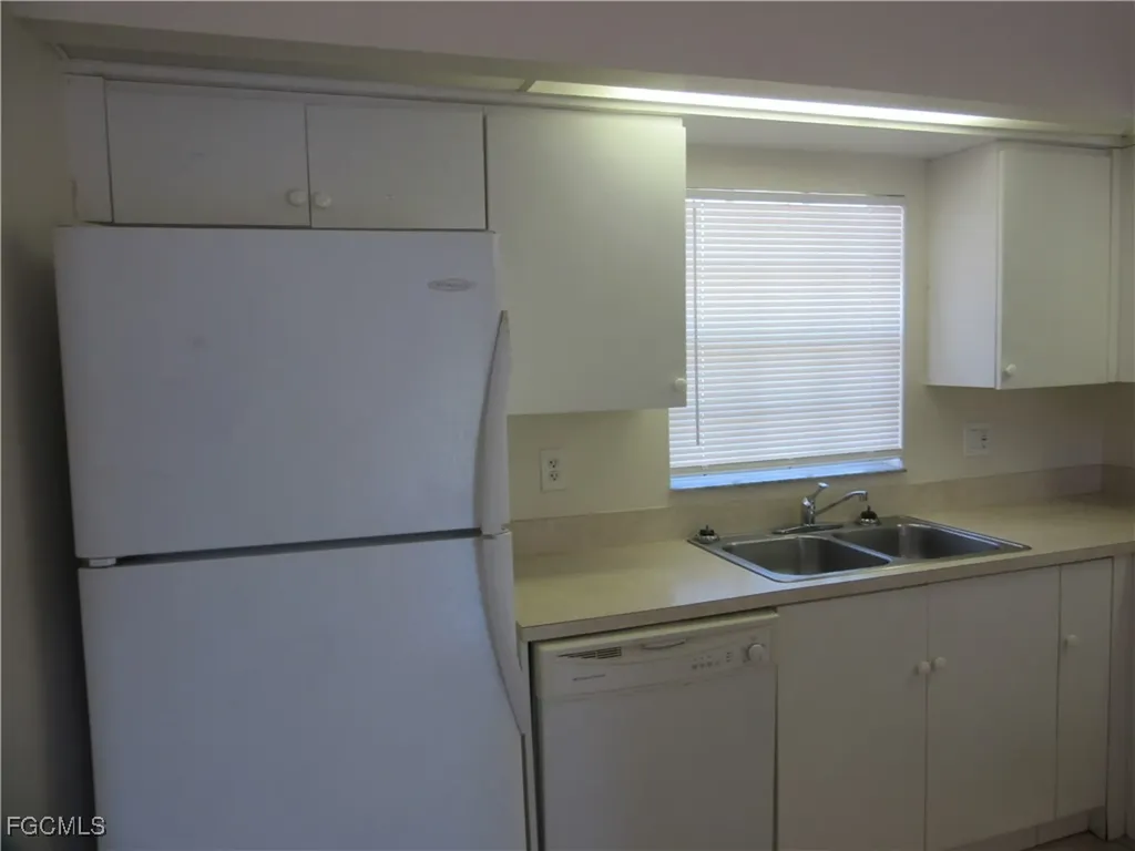 2605/2607 Sunniland Boulevard Lehigh Acres FL 33971