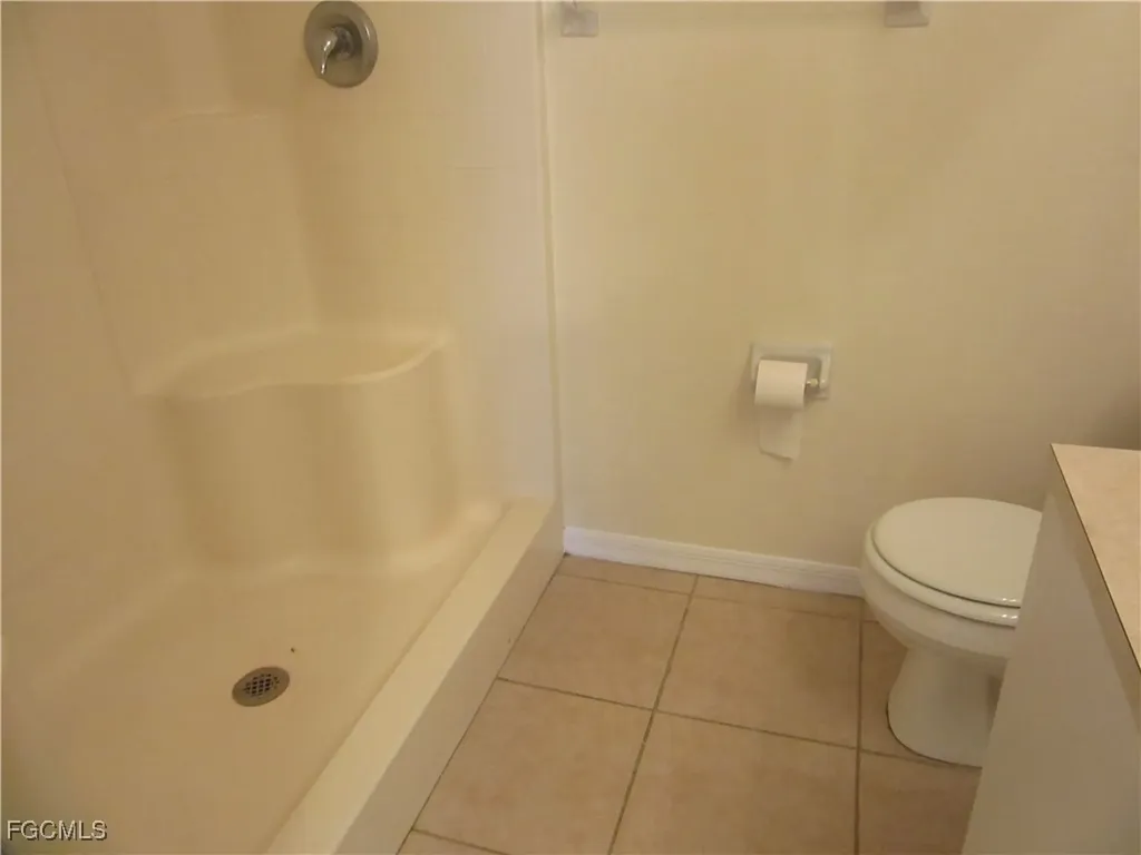2605/2607 Sunniland Boulevard Lehigh Acres FL 33971