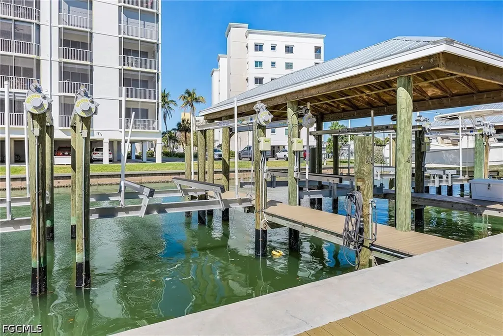 4265 Bay Beach Lane Fort Myers Beach FL 33931