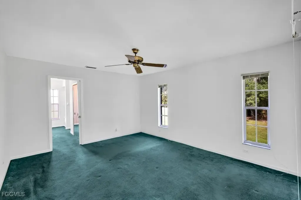 14630 Smokey Hollow Lane North Fort Myers FL 33903