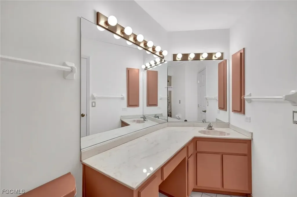 14630 Smokey Hollow Lane North Fort Myers FL 33903