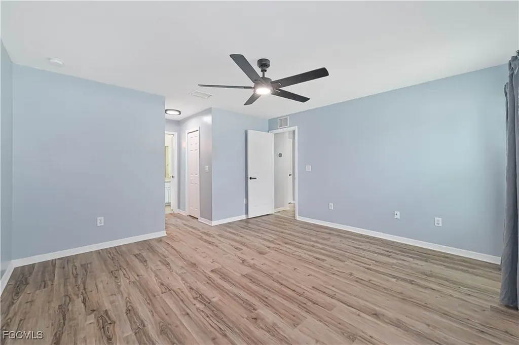 3445 NE 8th Place Cape Coral FL 33909