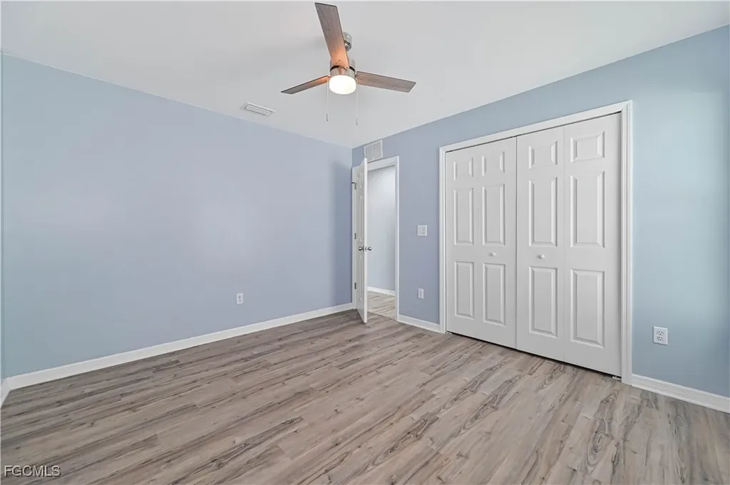 3445 NE 8th Place Cape Coral FL 33909