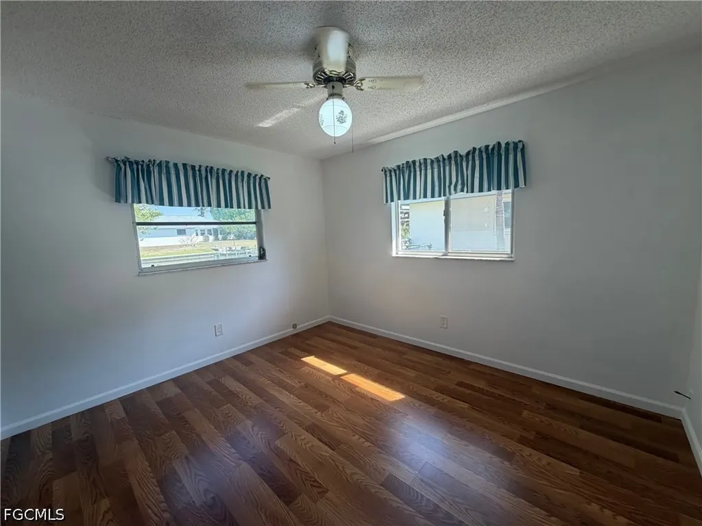 2121 SE 8th Terrace Cape Coral FL 33990