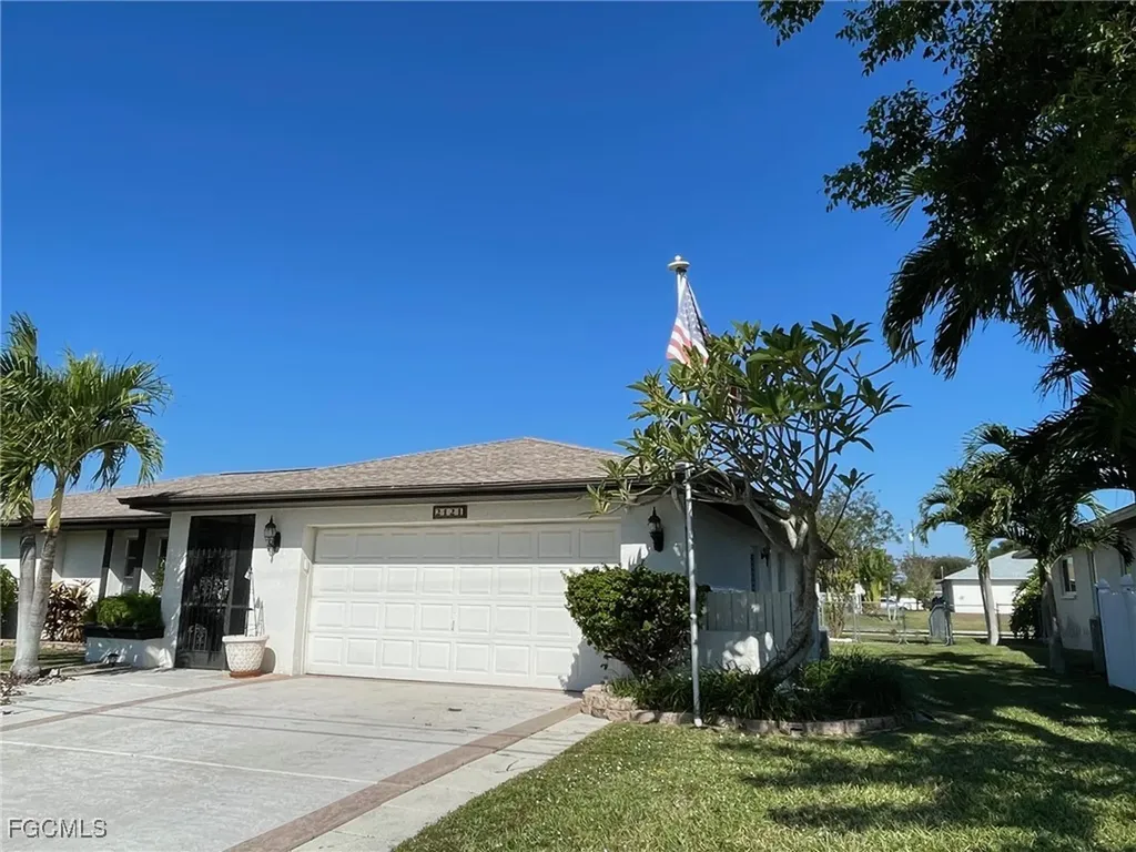 2121 SE 8th Terrace Cape Coral FL 33990