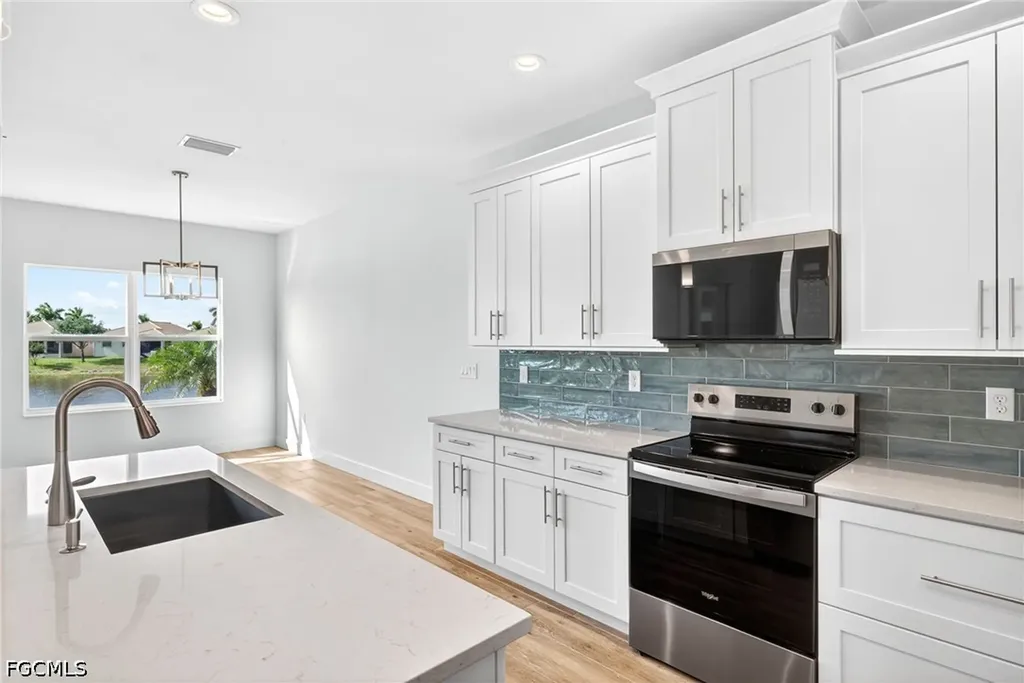 8613 Banyan Bay Boulevard Fort Myers FL 33908