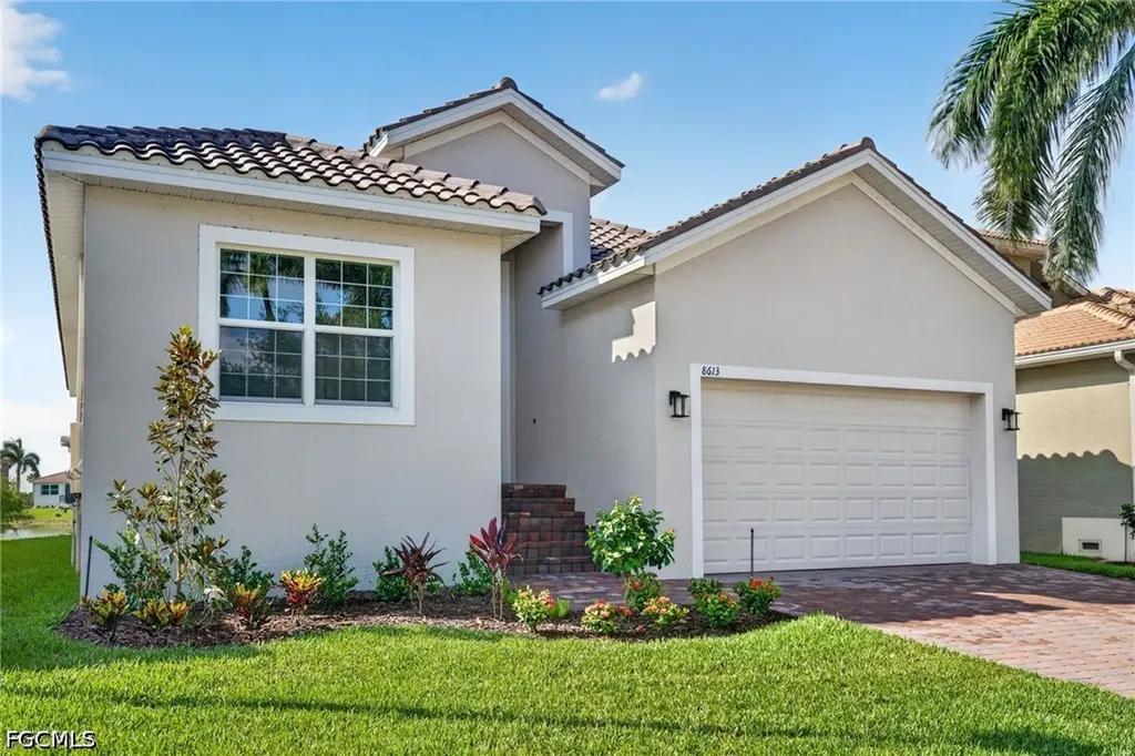 8613 Banyan Bay Boulevard Fort Myers FL 33908