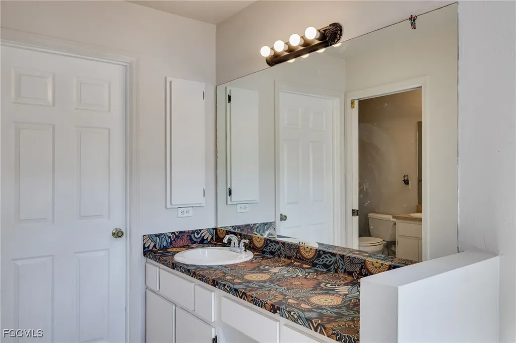 17298 Knight Drive Fort Myers FL 33967